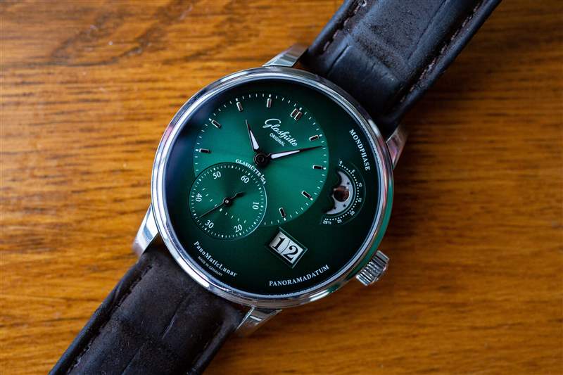 關(guān)閉綠色手表