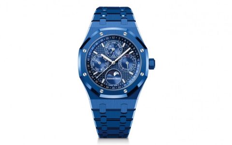 Audemars Piguet愛彼2022 Royal Oak Perpetual Calendar｜首見藍(lán)陶瓷與電光藍(lán)表面