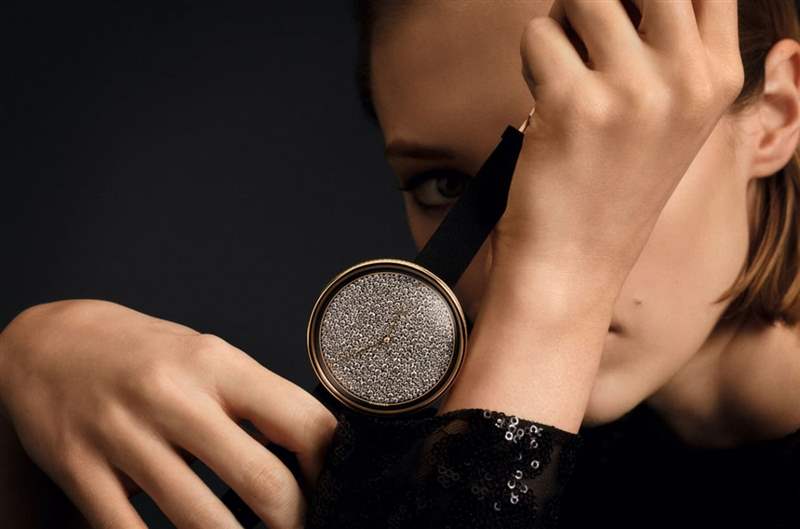 香奈兒高級(jí)制表與高級(jí)訂制服的邂逅Mademoiselle Privé腕表系列
