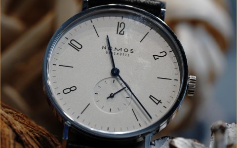 NOMOS和浪琴哪個好(NOMOS手表和浪琴哪個檔次高)
