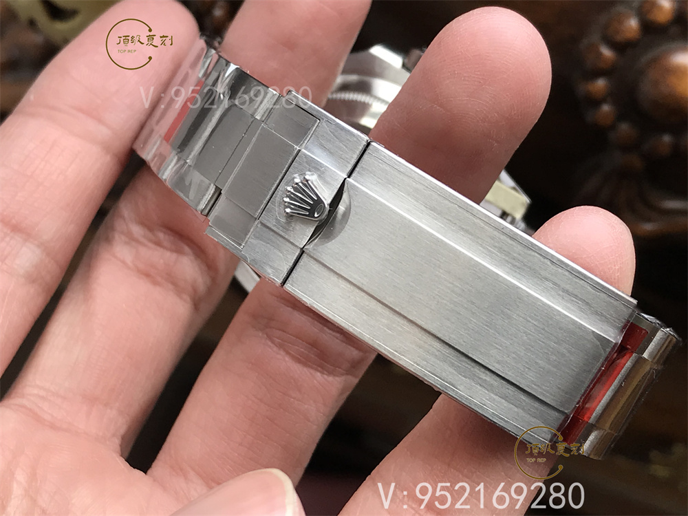 VS廠41綠水鬼深度評測:勞力士潛航者型系列m126610lv-0002新款綠水鬼